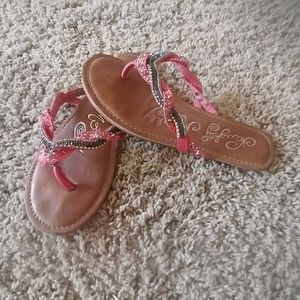 Stylish sandals from Buckle